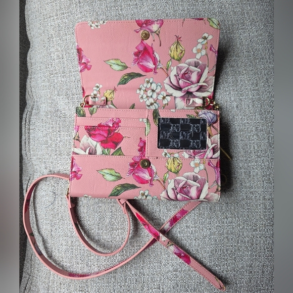 Betsey Johnson XL 3 Pocket Wallet Purse Floral Print - Picture 8 of 16